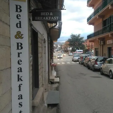 Da Luca 3*